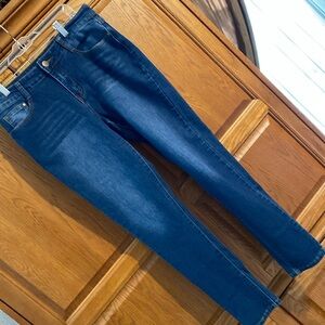 B.O.B. Jeans. Junior size.